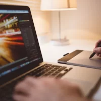 11 Key Reasons SMBs Should Hire A Creative Virtual Assistant